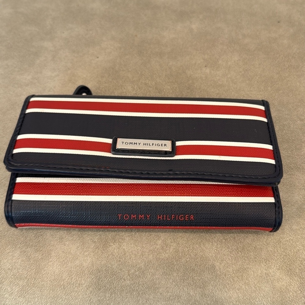 Tommy Hilfiger Wallet